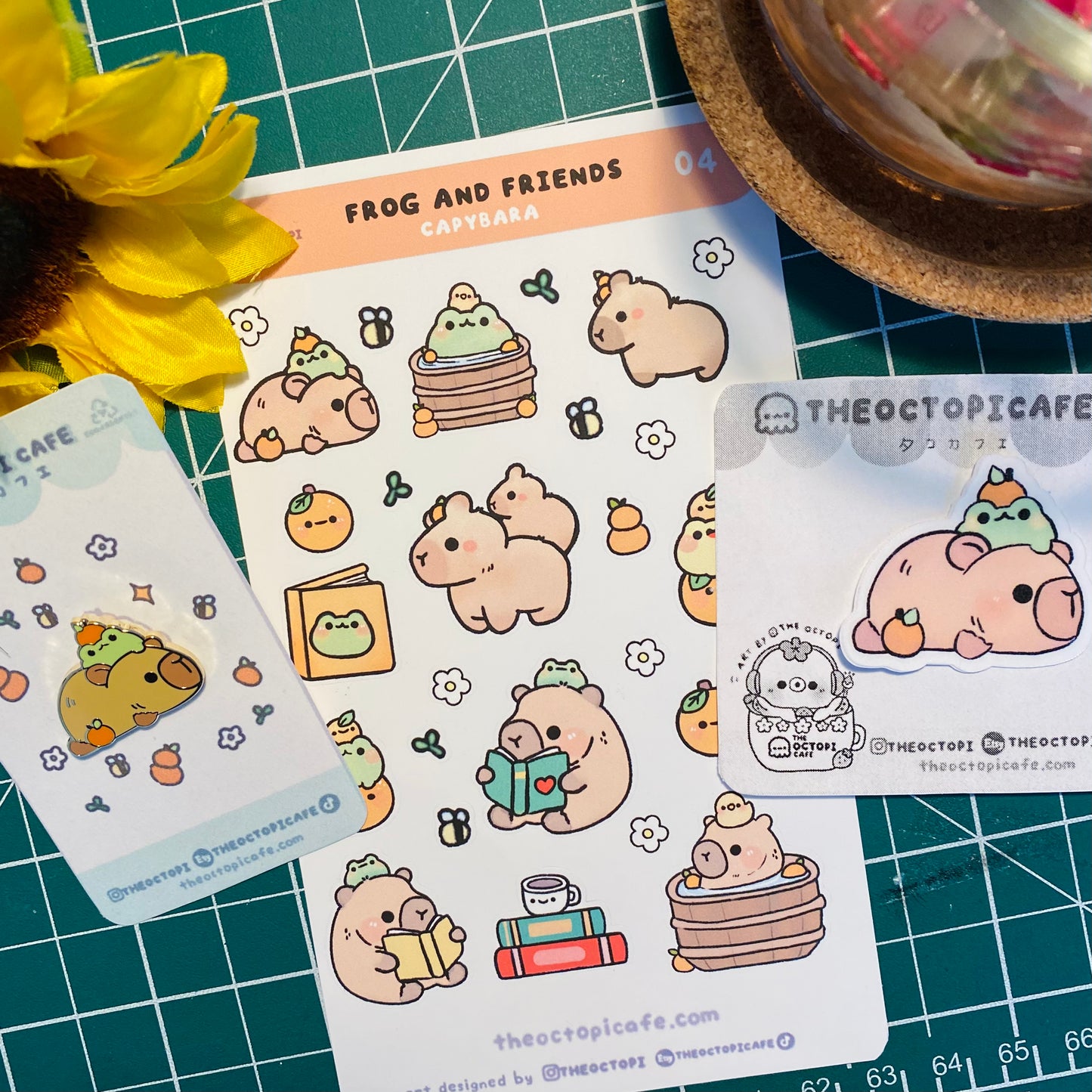 Capybara Frog Friend Set