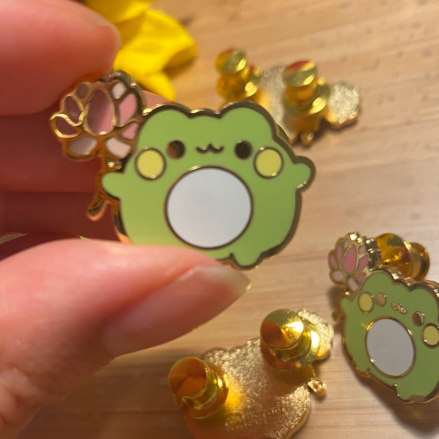 Frog lotus Pin