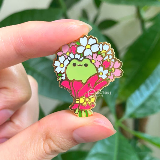 Fleurs de Froggy pin