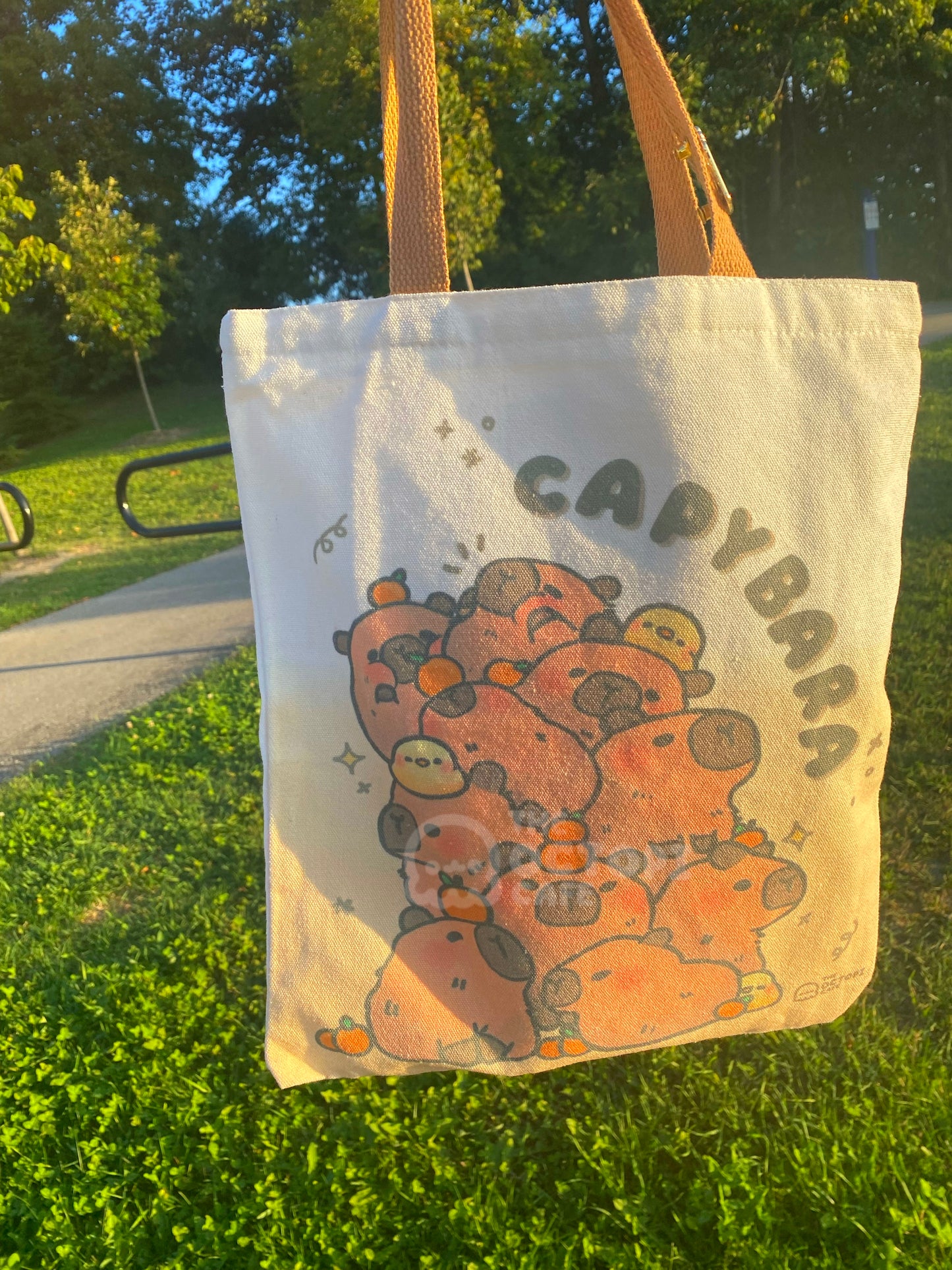 Capybara tote